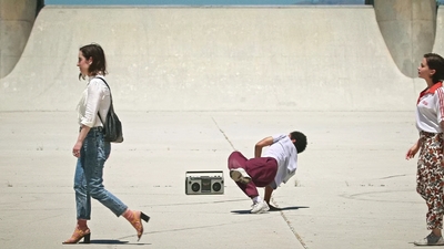 How_It_Ends_mp42402.jpg