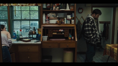 Mare_Of_Easttown_S01E01_mkv1185.jpg