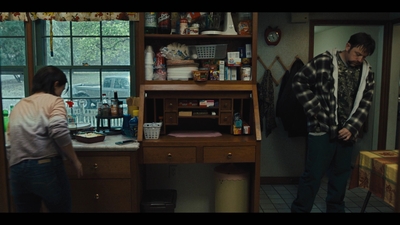 Mare_Of_Easttown_S01E01_mkv1186.jpg