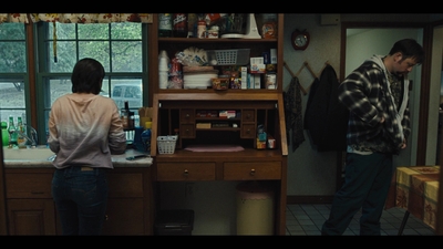 Mare_Of_Easttown_S01E01_mkv1188.jpg