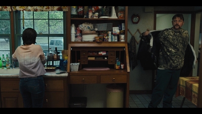 Mare_Of_Easttown_S01E01_mkv1190.jpg