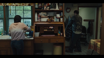 Mare_Of_Easttown_S01E01_mkv1198.jpg