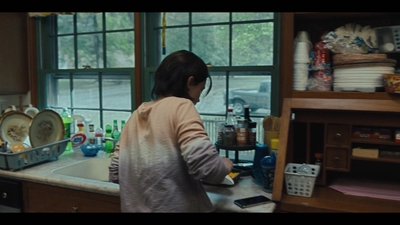 Mare_Of_Easttown_S01E01_mkv1207.jpg