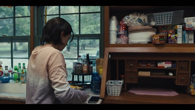 Mare_Of_Easttown_S01E01_mkv1225.jpg