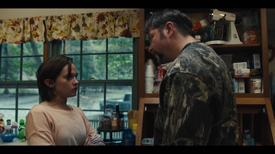 Mare_Of_Easttown_S01E01_mkv1261.jpg