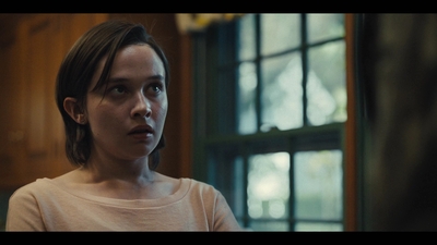 Mare_Of_Easttown_S01E01_mkv1276.jpg
